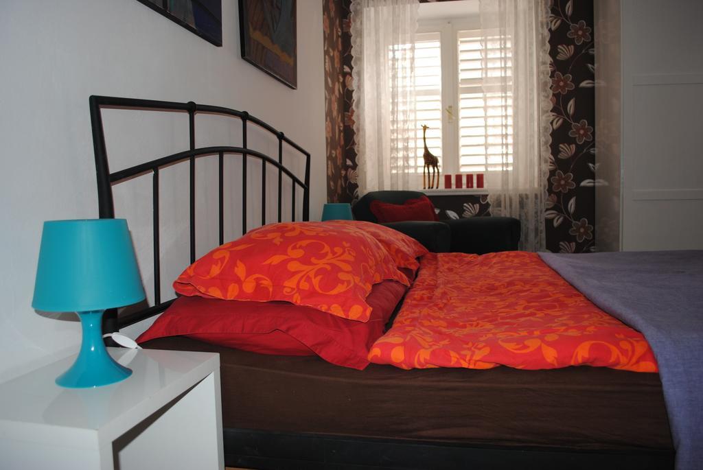 Apartment Optimist Makarska Zimmer foto